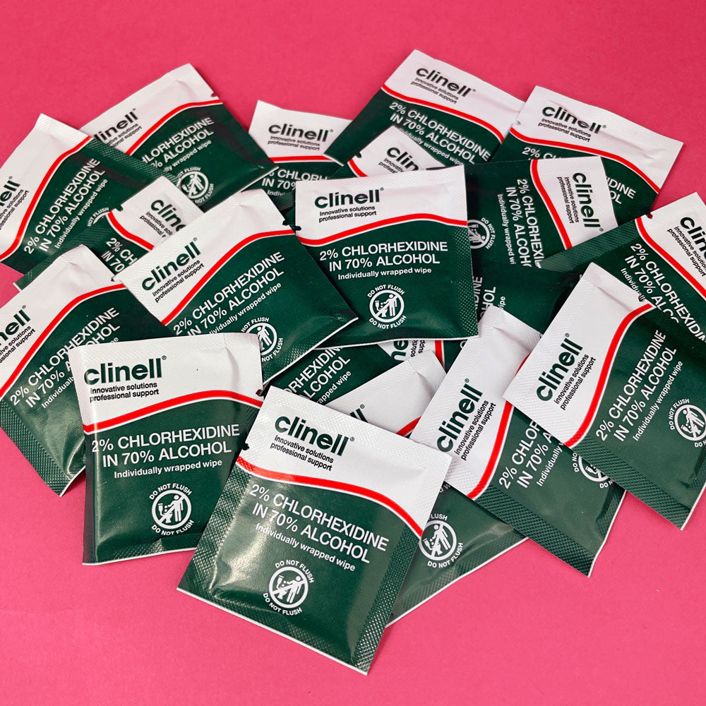 25 x Clinell Alcoholic 2% Chlorhexidine in 70% Alcohol Sachet Wipes